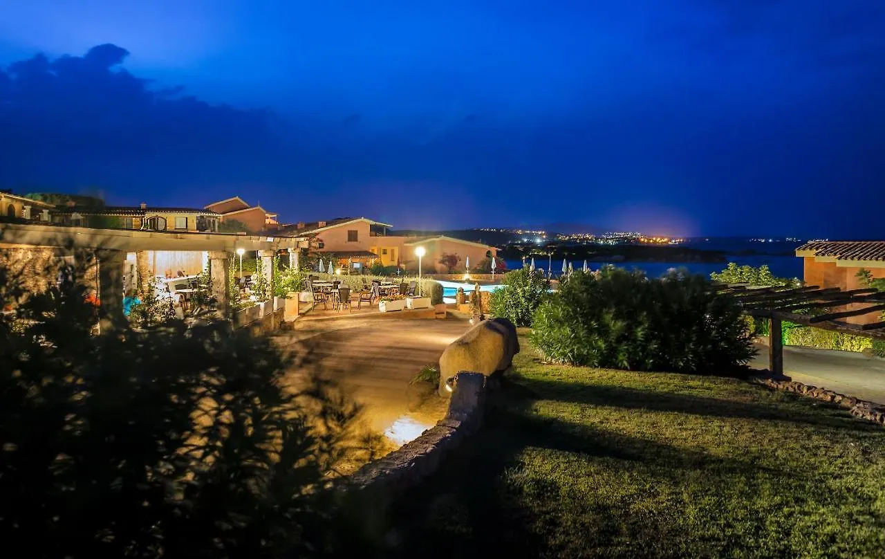 Aparthotel Appartamenti Marineledda Golfo Di Marinella Golfo Aranci Italy