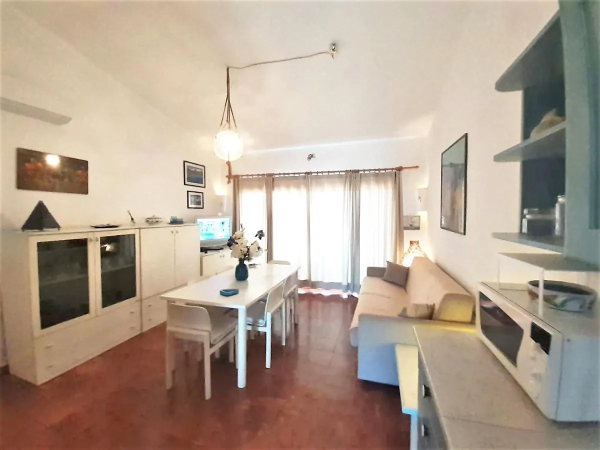 Appartamenti Marineledda Golfo Di Marinella Golfo Aranci 0*,