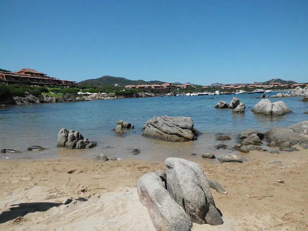 Appartamenti Marineledda Golfo Di Marinella Golfo Aranci Appart hôtel